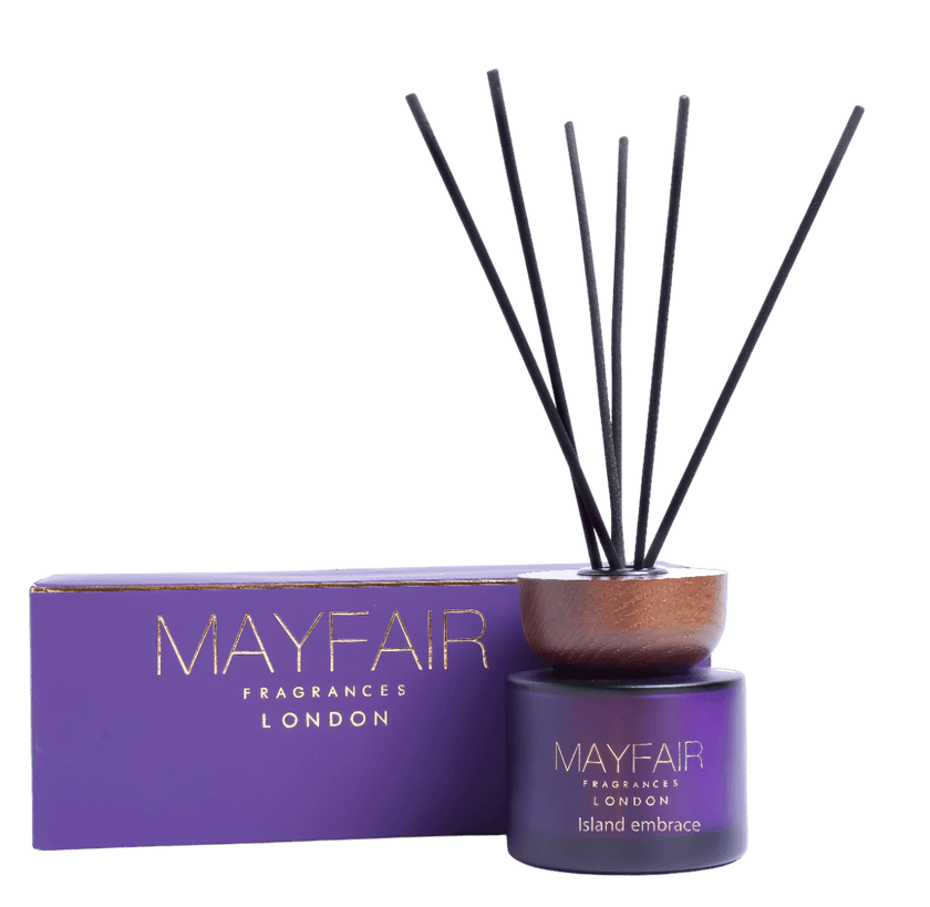 Island embrace - MayFair